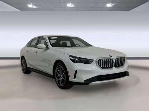 New 2026 BMW 530i 530i image 7