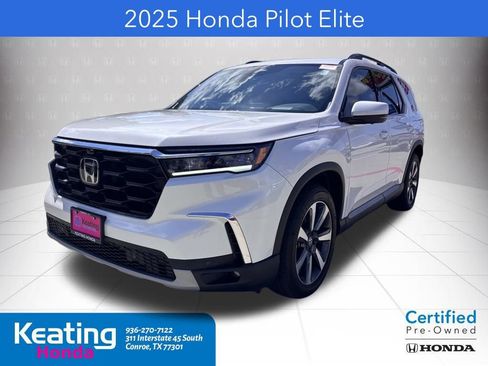 Used 2025 Honda Pilot Elite image 2
