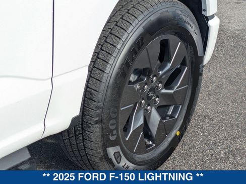 New 2025 Ford F150 Lightning Lariat image 13