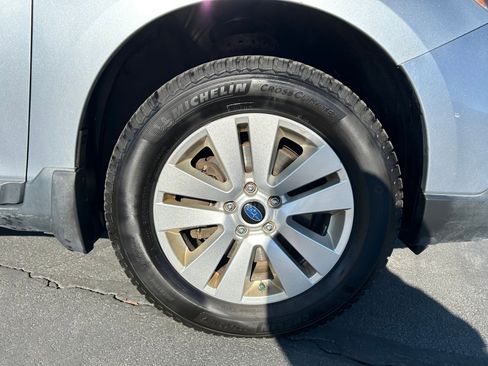 Used 2016 Subaru Outback 2.5i Premium image 31