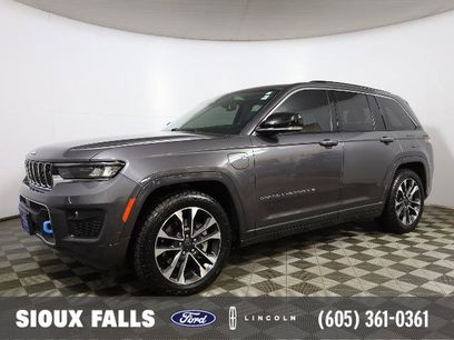 Used 2022 Jeep Grand Cherokee Overland w/ Advanced Protech Group III