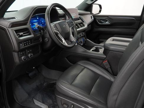Certified 2023 Chevrolet Tahoe Z71 w/ Luxury Package AWD/4WD image 12