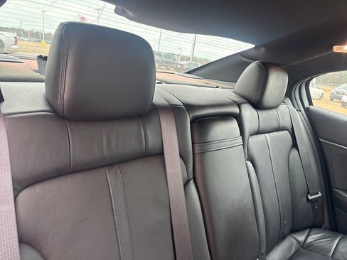 Used 2014 Lincoln MKS w/ Equipment Group 101A image 25