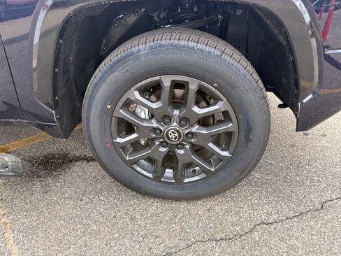 New 2026 Toyota Tundra Platinum AWD/4WD image 43