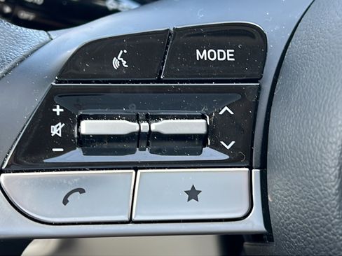 Certified 2024 Hyundai Tucson SEL FWD image 23