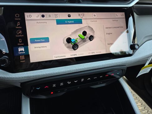 New 2026 Jeep Cherokee Laredo AWD/4WD image 9