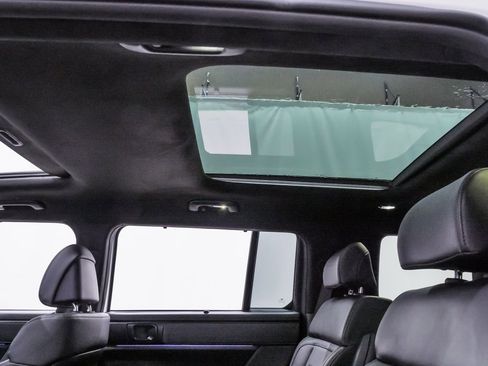 Used 2025 Hyundai Santa Fe Calligraphy image 12