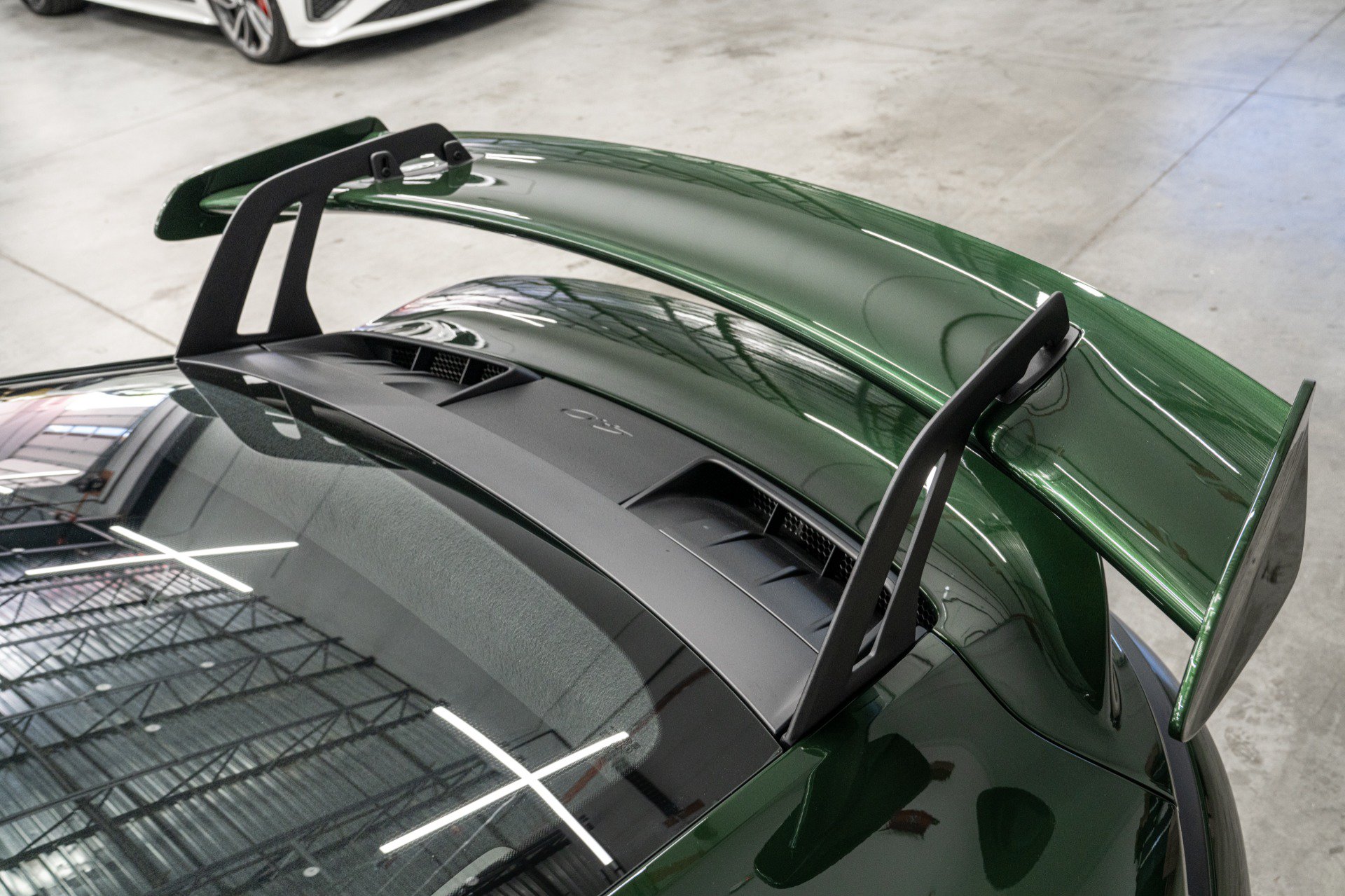 Used 2026 Porsche 911 GT3 RWD image 11