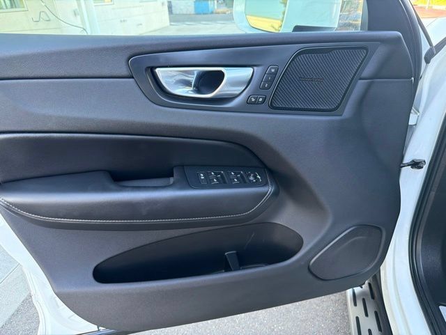 Used 2021 Volvo XC60 T5 Inscription AWD/4WD image 20