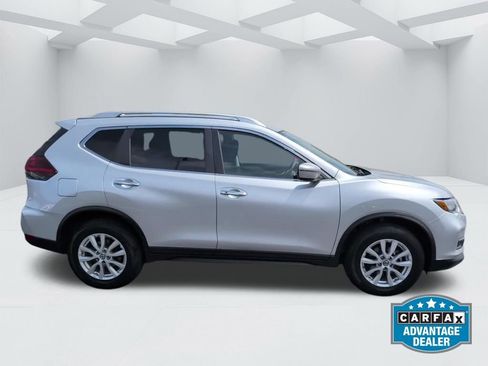 Used 2020 Nissan Rogue SV AWD/4WD image 4