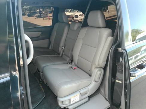Used 2015 Honda Odyssey EX-L image 18