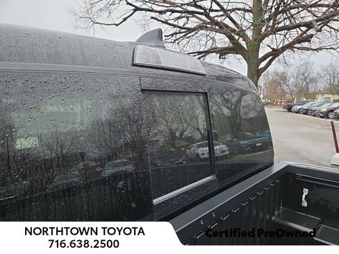 Used 2023 Toyota Tacoma TRD Off-Road image 12