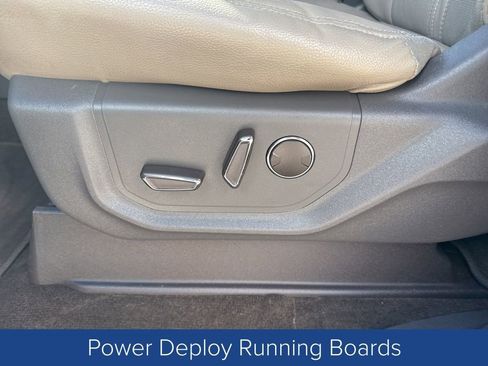 Used 2019 Ford Expedition Limited image 13