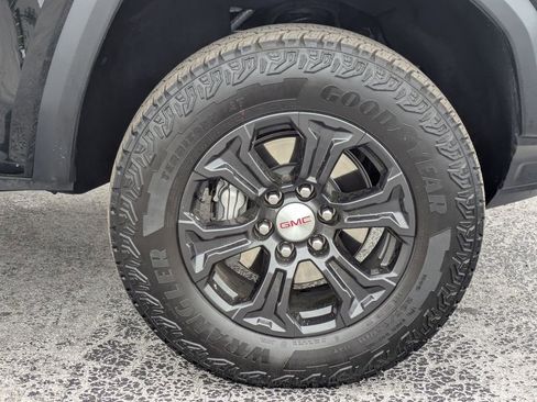 Certified 2024 GMC Canyon Elevation w/ Convenience Package image 12