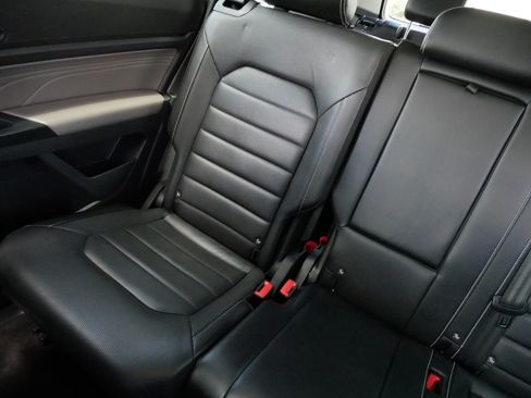 Used 2021 Volkswagen Atlas SEL Premium AWD/4WD image 12