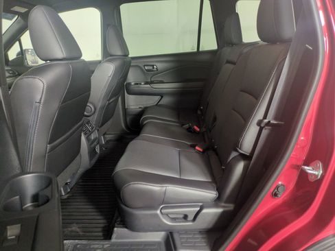 Certified 2023 Honda Passport EX-L image 28