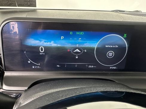 Used 2025 Kia Seltos X-Line AWD/4WD image 7