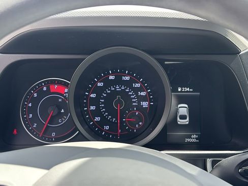 Used 2023 Hyundai Elantra SEL FWD image 16