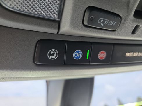 Used 2019 Chevrolet Silverado 1500 RST w/ All-Star Edition AWD/4WD image 22