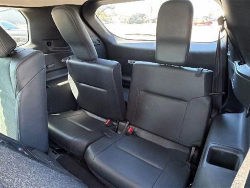 Used 2022 Mitsubishi Outlander SE image 35