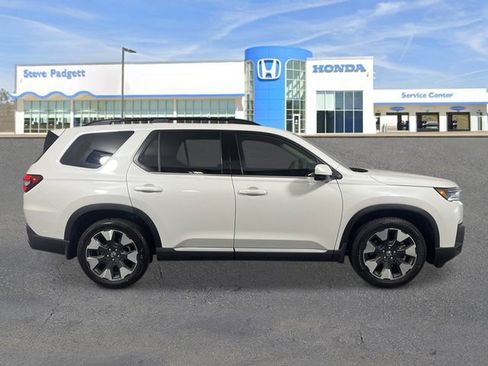 New 2026 Honda Pilot Elite image 7