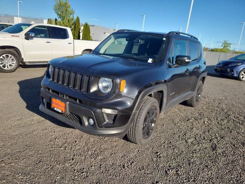 Used 2023 Jeep Renegade Altitude w/ Convenience Group I image 1