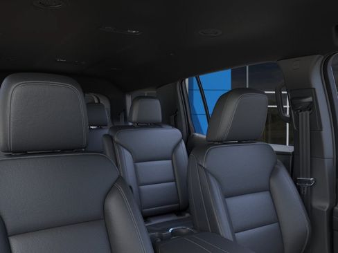 New 2027 Chevrolet Traverse LT w/ Midnight/Sport Edition AWD/4WD image 24