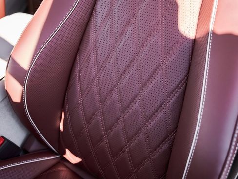 Used 2026 Mercedes-Benz Maybach GLS 600 Maybach GLS 600 image 45