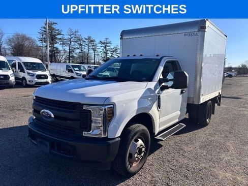 Used 2019 Ford F350 XL image 2
