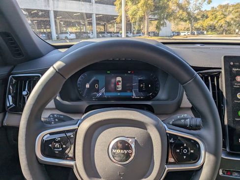 New 2026 Volvo XC90 B6 Ultra w/ Protection Package Premier AWD/4WD image 34