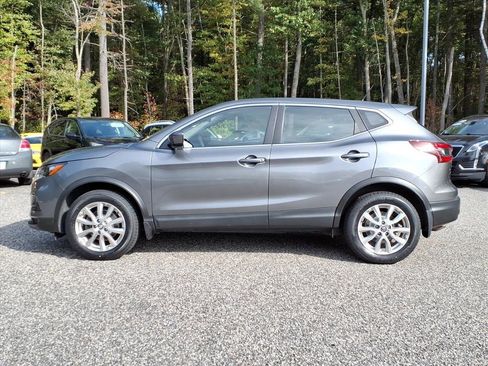 Used 2021 Nissan Rogue Sport S image 11