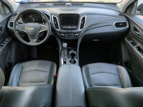 Used 2023 Chevrolet Equinox Premier image 31