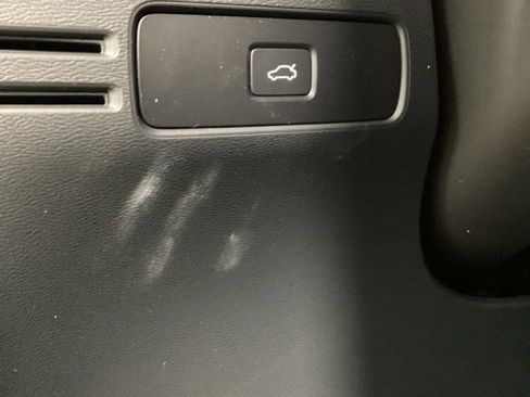 New 2025 Volvo XC40 B5 Ultra w/ Climate Package image 20