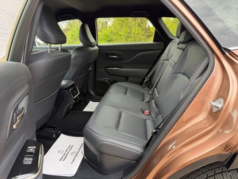 Certified 2025 Toyota Crown Signia AWD/4WD image 18