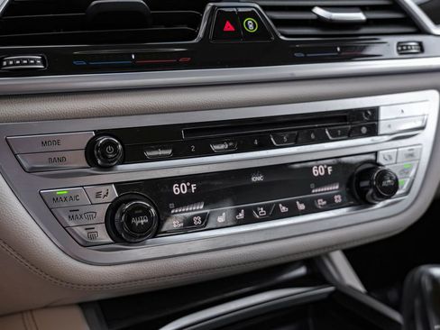 Used 2019 BMW ALPINA B7 xDrive w/ Luxury Rear Seating Package image 29