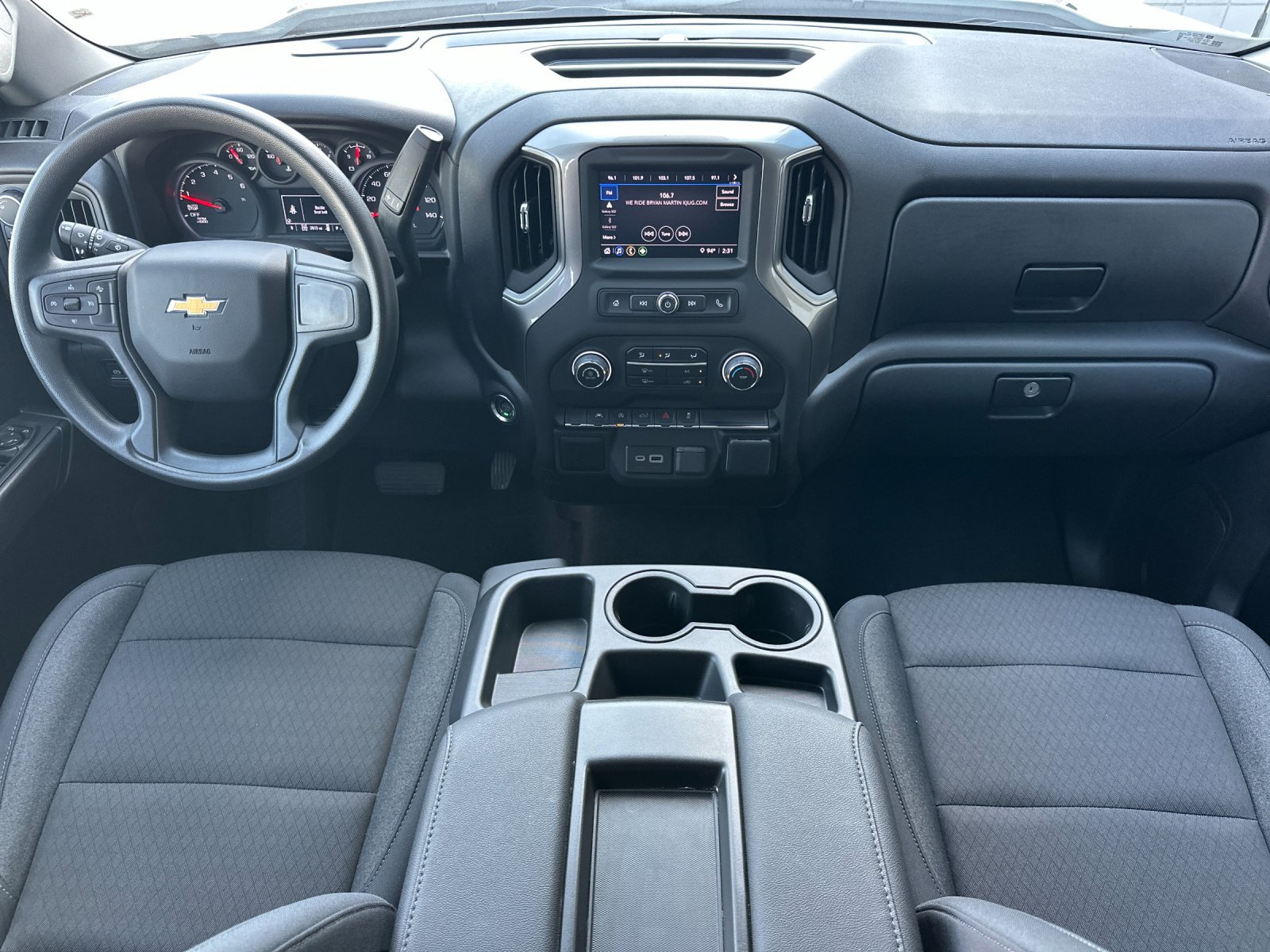 Used 2026 Chevrolet Silverado 1500 Custom w/ Turbomax Blackout Package AWD/4WD image 13
