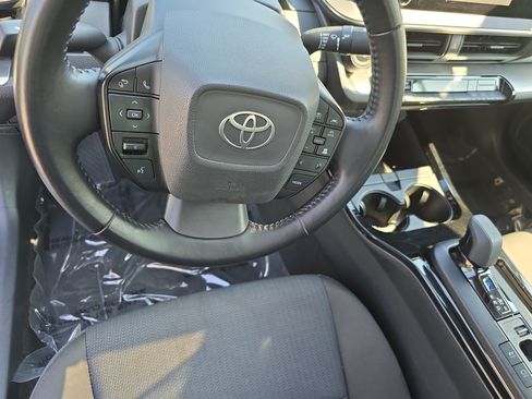 Used 2024 Toyota Prius LE FWD image 16