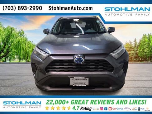 Used 2024 Toyota RAV4 XLE image 9