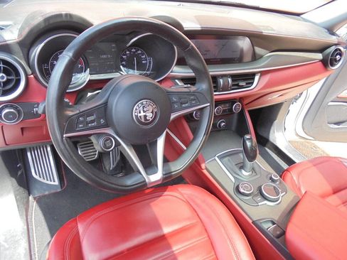 Used 2019 Alfa Romeo Stelvio Ti Lusso w/ Quick Order Package 22X Lusso image 33