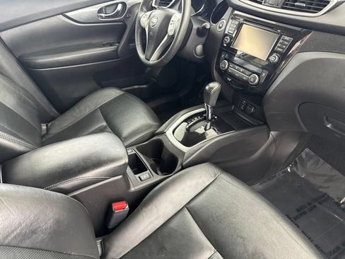 Used 2015 Nissan Rogue SL w/ SL Premium Package AWD/4WD image 21