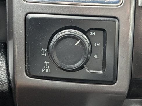 Used 2015 Ford F150 XLT w/ Equipment Group 302A Luxury AWD/4WD image 27
