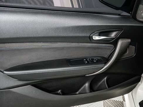 Used 2017 BMW M2 image 6