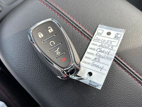 Used 2023 Chevrolet Equinox RS w/ RS Leather Package image 34
