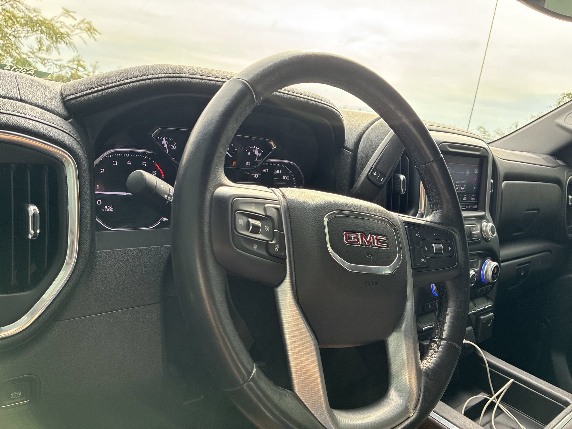 Certified 2021 GMC Sierra 1500 SLT w/ SLT Premium Package AWD/4WD image 16