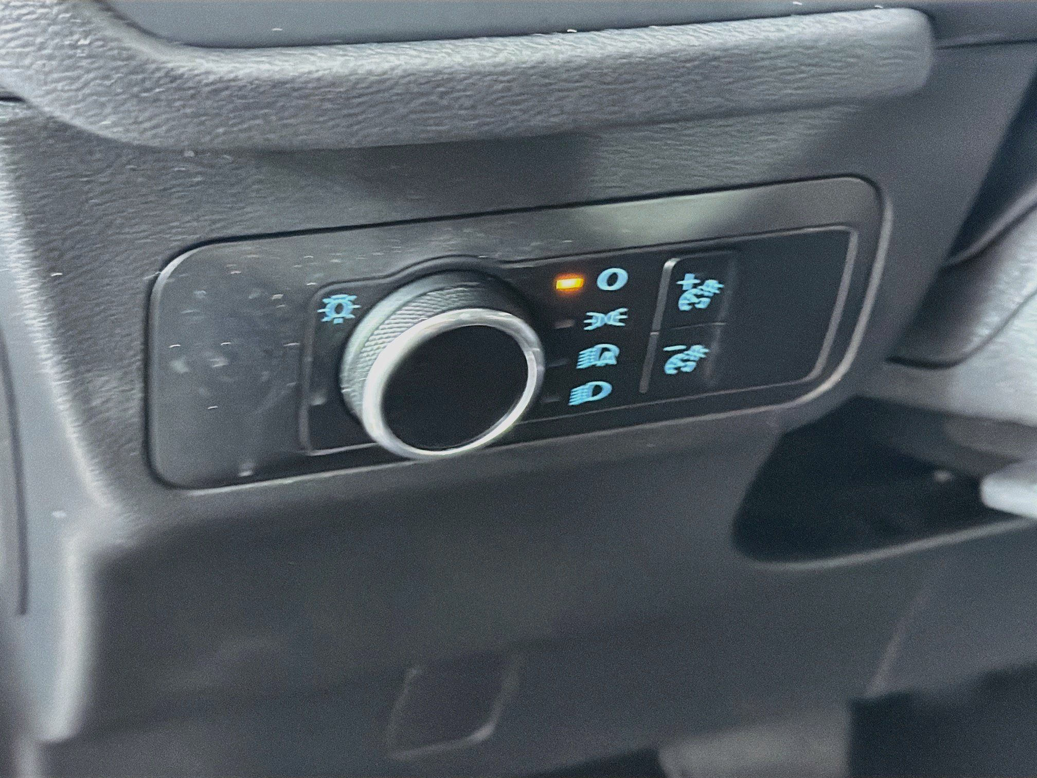 Used 2025 Ford Escape Active FWD image 17
