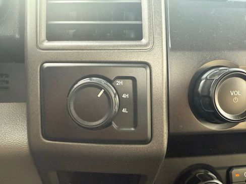 Used 2021 Ford F450 XL w/ Power Equipment Group image 17