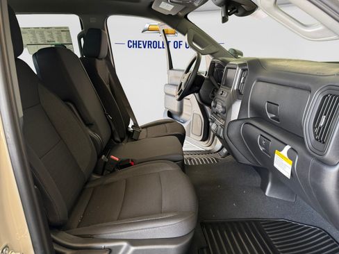 New 2026 Chevrolet Silverado 2500 Custom w/ Custom Value Package AWD/4WD image 13