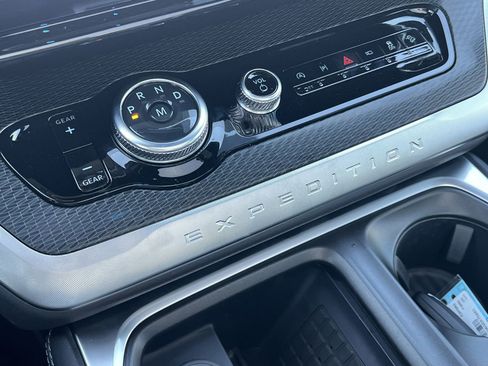 New 2025 Ford Expedition Max Platinum w/ Stealth Performance Package image 7