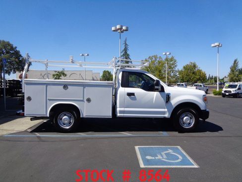 Used 2022 Ford F350 XL w/ Power Equipment Group RWD image 9