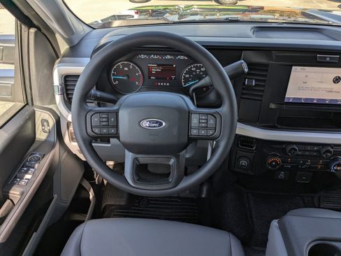 New 2026 Ford F250 XL RWD image 17